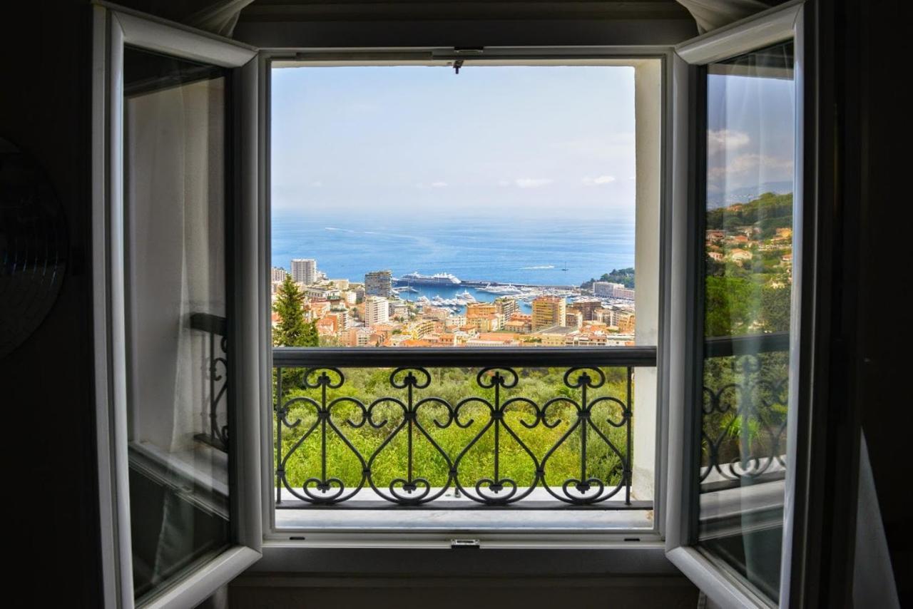 Le Mas D'Angeline, Vue Mer, Jardin Commun, Parking, Voiture Requise, 10 Min En Voiture De Monaco, Route Etroite, Pente Raide, Croisement Limite, Sea View, Shared Garden, Parking, Car Required, 10 Min Drive From Monaco, Narrow Steep Road, Limited Pass Beausoleil Esterno foto