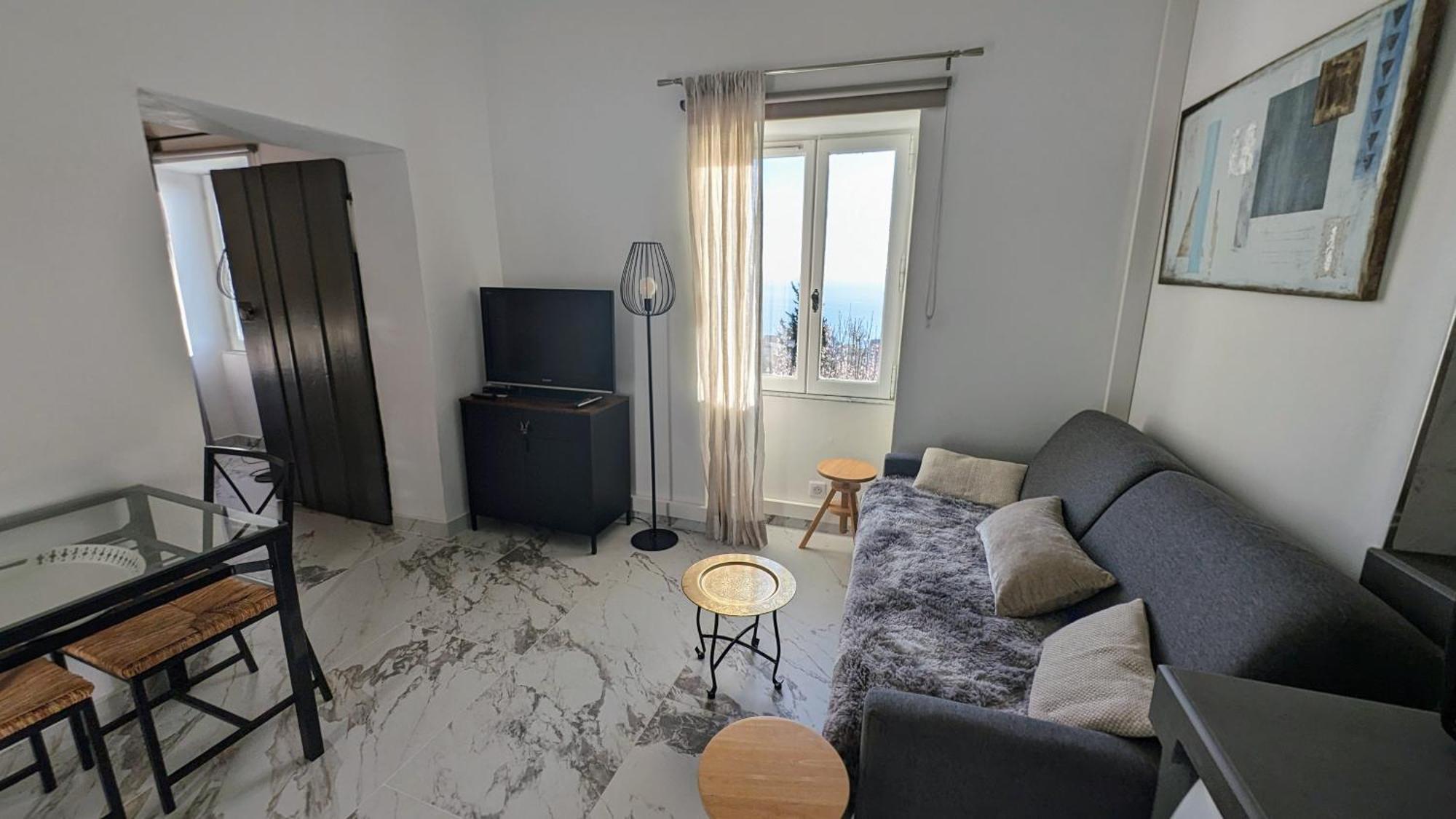 Le Mas D'Angeline, Vue Mer, Jardin Commun, Parking, Voiture Requise, 10 Min En Voiture De Monaco, Route Etroite, Pente Raide, Croisement Limite, Sea View, Shared Garden, Parking, Car Required, 10 Min Drive From Monaco, Narrow Steep Road, Limited Pass Beausoleil Esterno foto