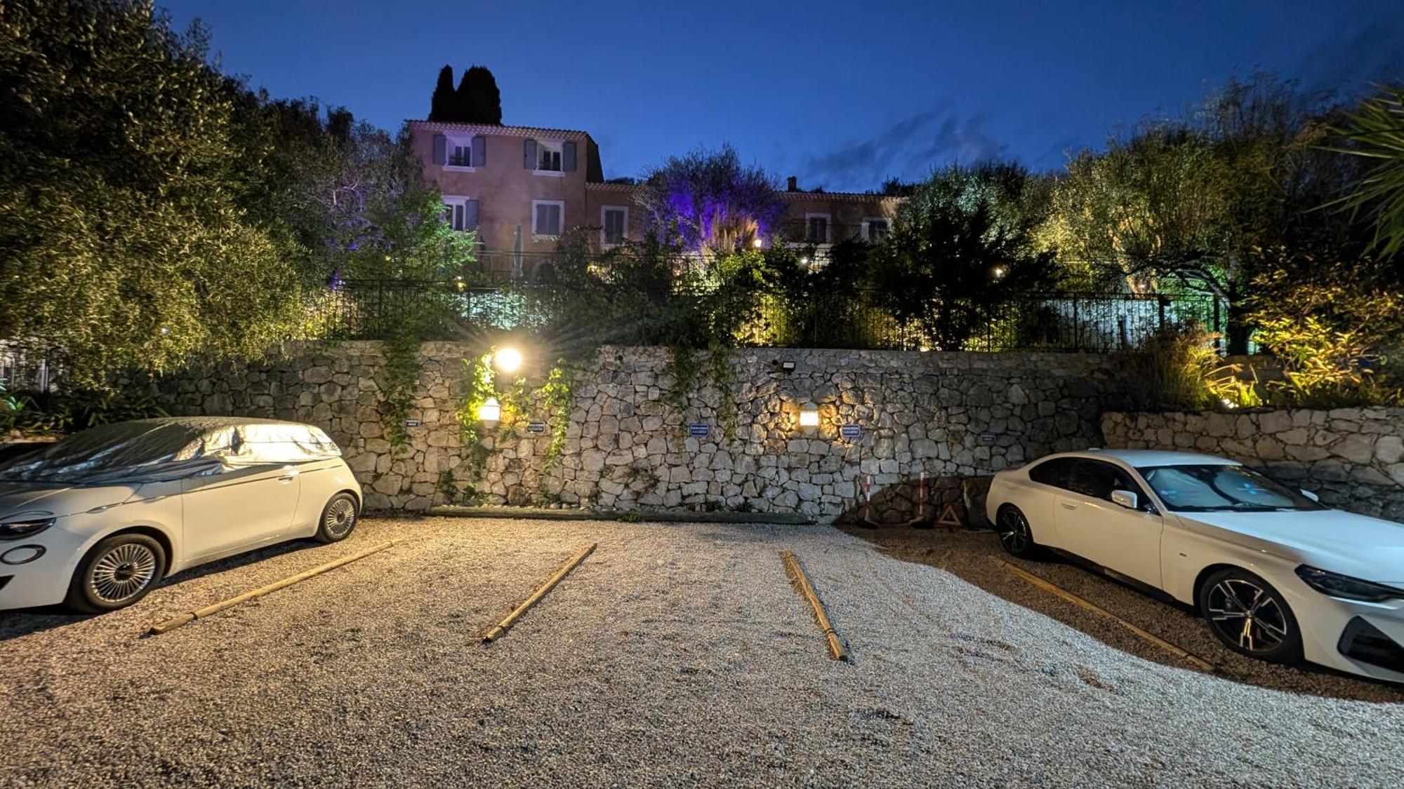 Le Mas D'Angeline, Vue Mer, Jardin Commun, Parking, Voiture Requise, 10 Min En Voiture De Monaco, Route Etroite, Pente Raide, Croisement Limite, Sea View, Shared Garden, Parking, Car Required, 10 Min Drive From Monaco, Narrow Steep Road, Limited Pass Beausoleil Esterno foto