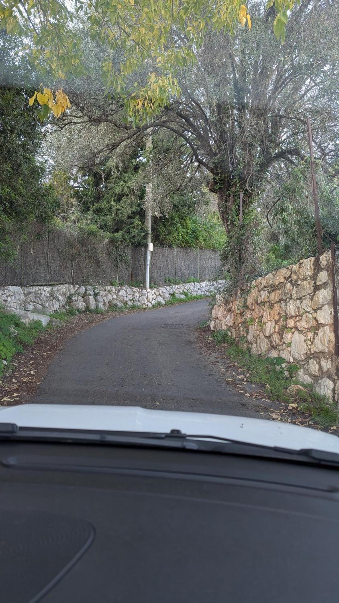 Le Mas D'Angeline, Vue Mer, Jardin Commun, Parking, Voiture Requise, 10 Min En Voiture De Monaco, Route Etroite, Pente Raide, Croisement Limite, Sea View, Shared Garden, Parking, Car Required, 10 Min Drive From Monaco, Narrow Steep Road, Limited Pass Beausoleil Esterno foto