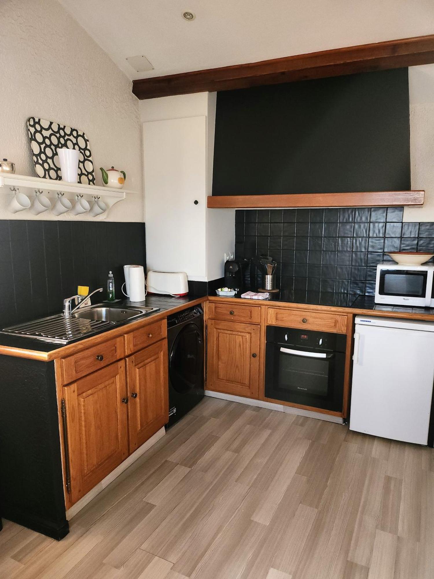 Le Mas D'Angeline, Vue Mer, Jardin Commun, Parking, Voiture Requise, 10 Min En Voiture De Monaco, Route Etroite, Pente Raide, Croisement Limite, Sea View, Shared Garden, Parking, Car Required, 10 Min Drive From Monaco, Narrow Steep Road, Limited Pass Beausoleil Esterno foto