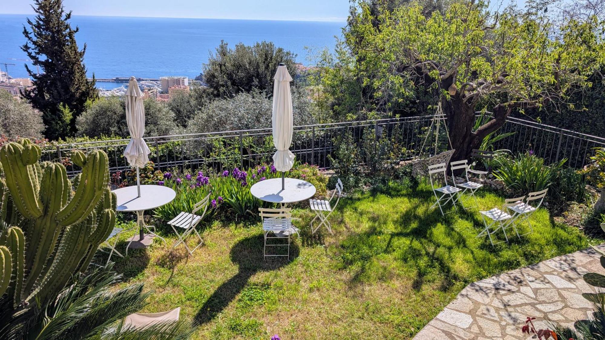 Le Mas D'Angeline, Vue Mer, Jardin Commun, Parking, Voiture Requise, 10 Min En Voiture De Monaco, Route Etroite, Pente Raide, Croisement Limite, Sea View, Shared Garden, Parking, Car Required, 10 Min Drive From Monaco, Narrow Steep Road, Limited Pass Beausoleil Esterno foto