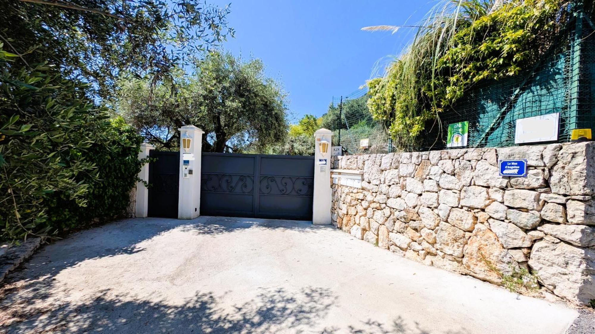 Le Mas D'Angeline, Vue Mer, Jardin Commun, Parking, Voiture Requise, 10 Min En Voiture De Monaco, Route Etroite, Pente Raide, Croisement Limite, Sea View, Shared Garden, Parking, Car Required, 10 Min Drive From Monaco, Narrow Steep Road, Limited Pass Beausoleil Esterno foto